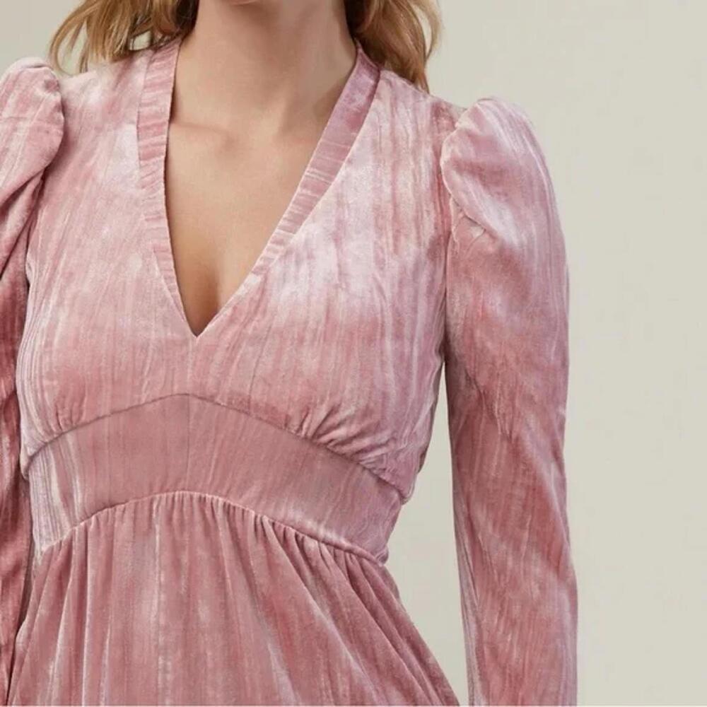 NWT Rachel Parcell Crinkle Velvet V-Neck Mini Dress Bridal Rose Pink Size 0 - Picture 3 of 6